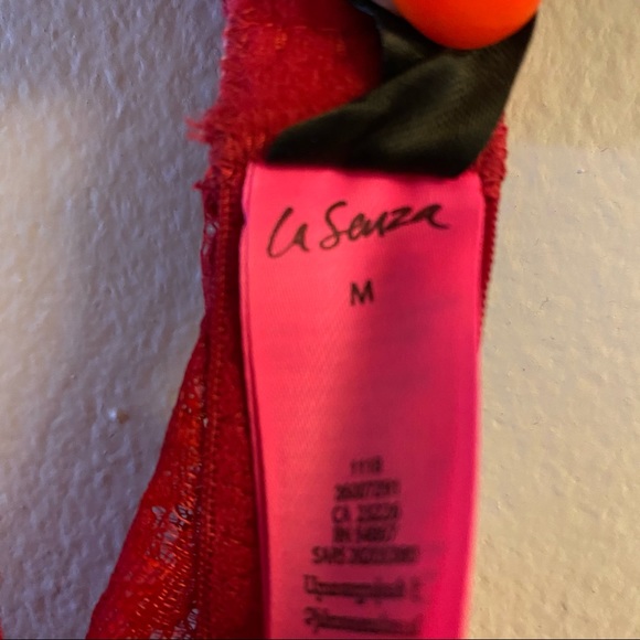 La Senza Red and Black Negligée - Picture 7 of 7